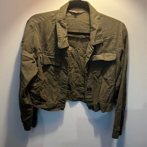 Topped green bomber jacket